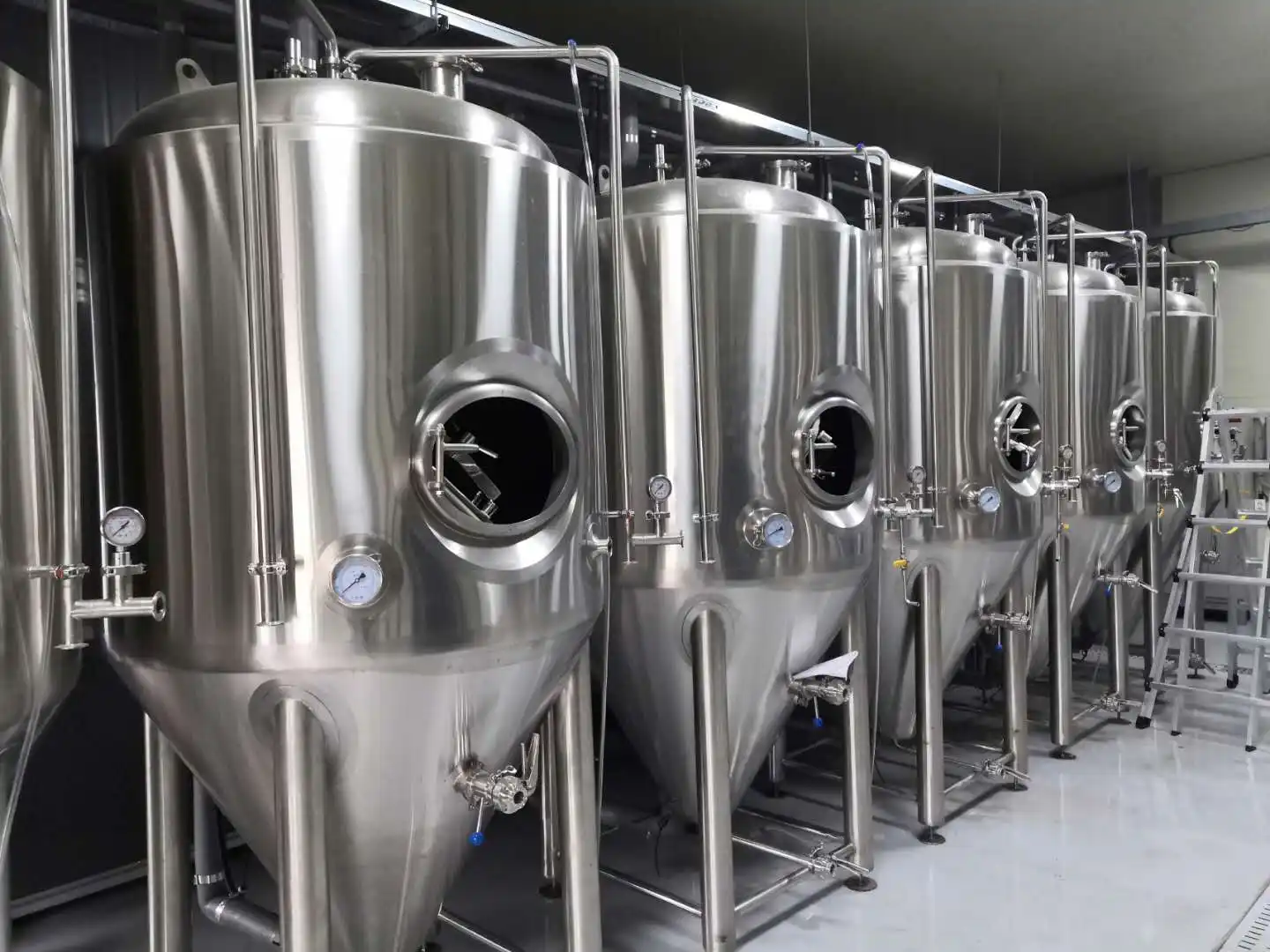 錐形發(fā)酵罐的壓力如何控制？